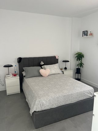 Cama tapizada gris + Colchón Flex Silver