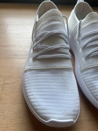 Zapatillas deportivas Under Armour blancas