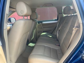 Volkswagen Touareg 3.0 v6. 240cv todo al dia
