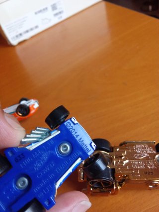 Hotwheels Star Wars R2-D2 y C-3PO.2014