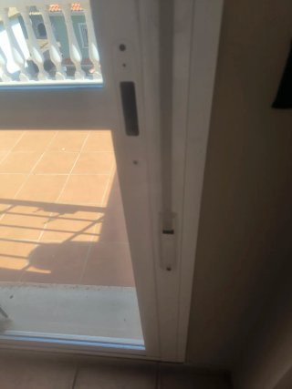 Balconera aluminio corredera