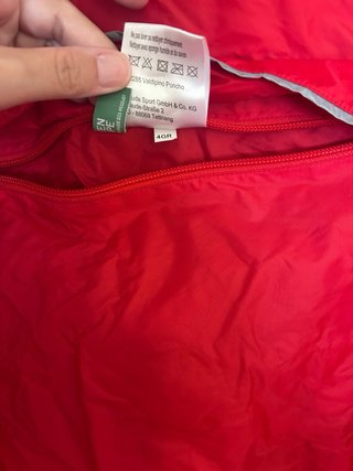 Poncho impermeable VAUDE rojo Talla única