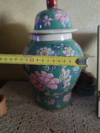 Vaso decorativo floreale in ceramica
