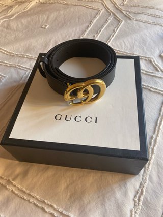 Cinturón Gucci Negro y Dorado