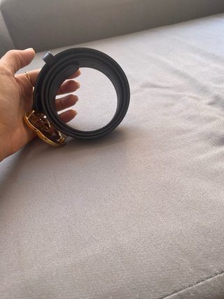 Cinturón Gucci Negro y Dorado