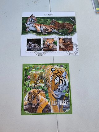 Sellos TEMÁTICA TIGRES FAUNA SALVAJE HB