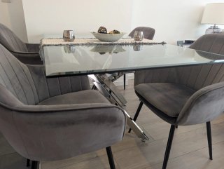 Mesa de comedor de cristal