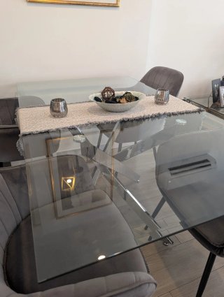 Mesa de comedor de cristal