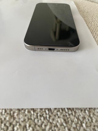 Iphone 16 pro (VENTA EN PERSONA)
