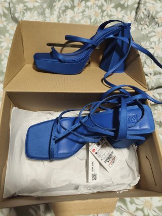 Zapatos de fiesta Zara azules talla 40