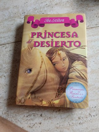 Libro Tea Stilton princesa del desierto.