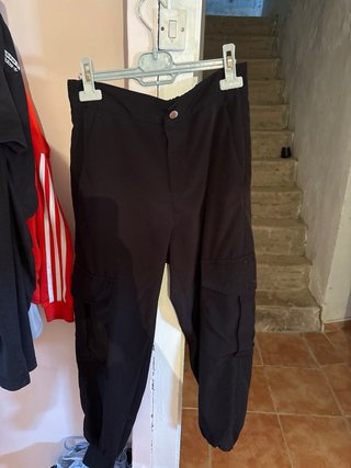 Pantalones cargo Zara marrones talla  xs 8€ los do