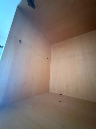 Mueble de cocina alto beige y madera