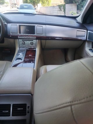 Jaguar XF 2009