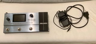 Mooer GE200 Pedaliera per Chitarra Elettrica