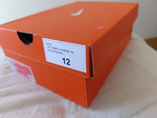 Botas de fútbol Nike nuevas sin usar