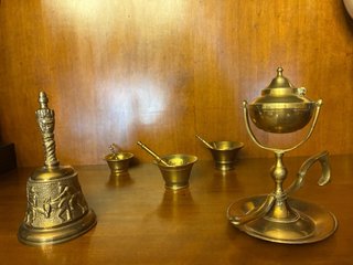 Lote Bronce Vintage: Morteros, Campana, Quinqué