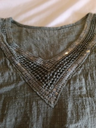 Blusa sin mangas verde oliva