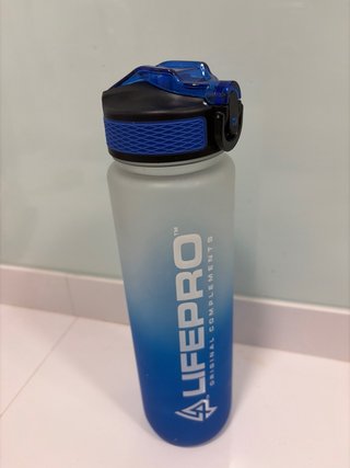 Botella de Agua LIFEPRO 900ml
