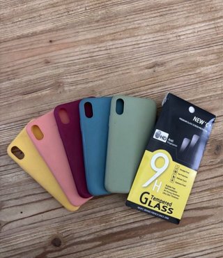 iPhone XR Negro + Fundas +Cristal