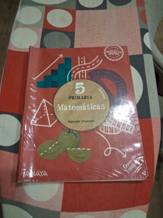 Matemáticas 5, 3 libros