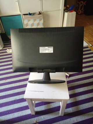 Monitor LCD 19 ordenador.