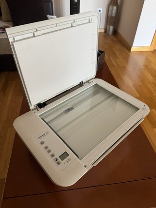 Impresora HP Deskjet 2450 Fotocopiadora y Escáner