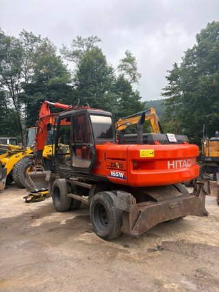 Excavadora Ruedas Fiat Hitachi EX165W