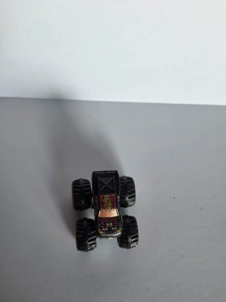 Hot Wheels Monster Truck Psychodelic