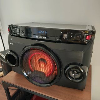 Minicadena LG OM4560