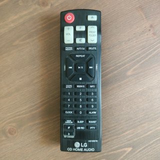 Minicadena LG OM4560