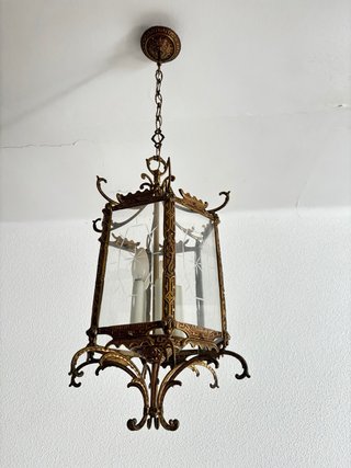 Lámpara colgante antigua de metal y cristal