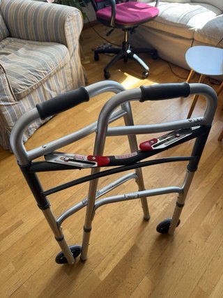 Andador Plegable Adulto con Ruedas
