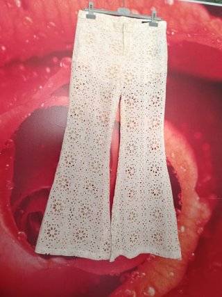 Pantalón  flare Zara blanco