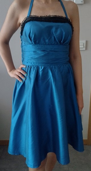 Vestido de fiesta azul