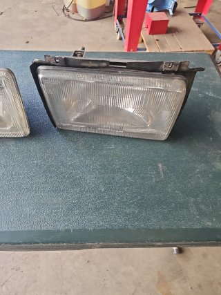 Faros Seat 131