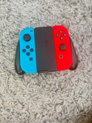 Nintendo Switch con accesorios. Muy buen estado