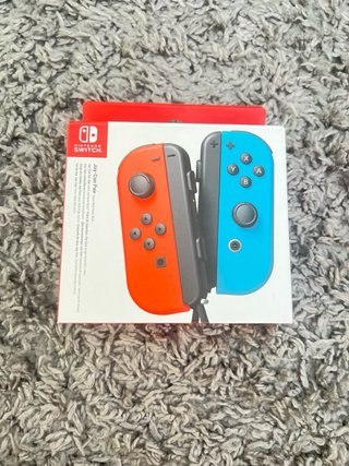 Nintendo Switch con accesorios. Muy buen estado