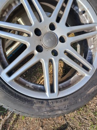Llanta 17 Audi , numeración 225 / 17