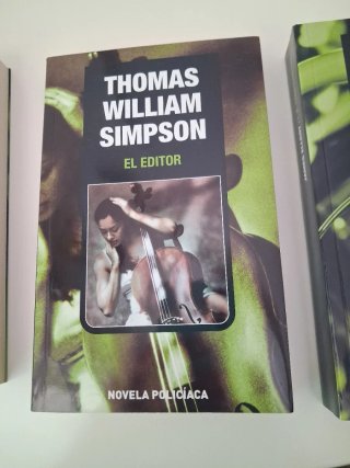 COLECCION DE 7 LIBROS/NOVELA POLICÍACA