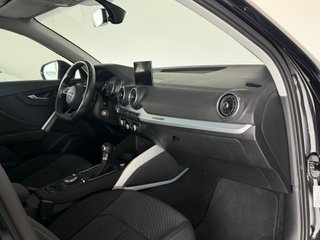 AUDI Q2 Design 40 TFSI 140kW quattro S tronic