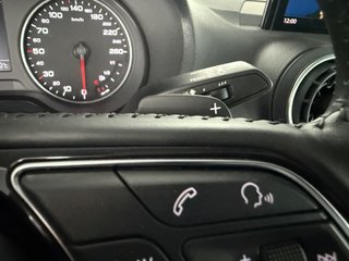 AUDI Q2 Design 40 TFSI 140kW quattro S tronic