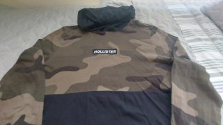 Sudadera Hollister Camuflaje Negra y Verde