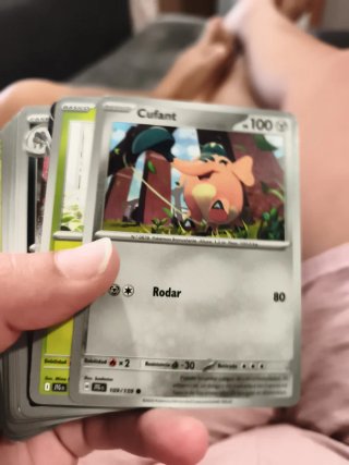 Carta Pokémon Ralts Básico 70 HP