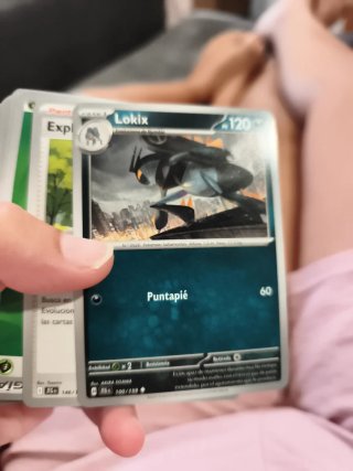 Carta Pokémon Ralts Básico 70 HP