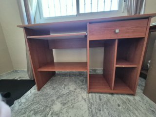 Escritorio madera 123x55x77 cm
