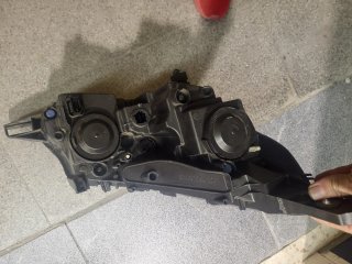 Faro Izquierdo Peugeot 2008 (2016)