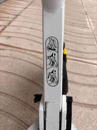 Patinete Oxelo blanco y azul