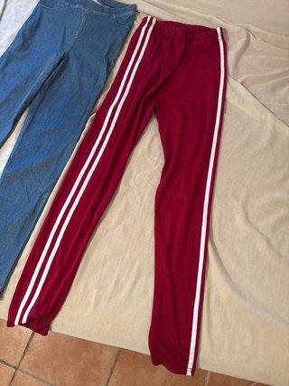 Leggings negros con letras blancas Talla XS x3