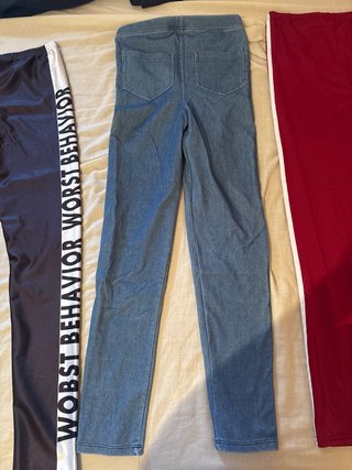 Leggings negros con letras blancas Talla XS x3
